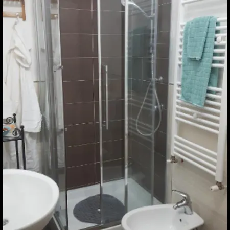 More Central Than This!Wifi -Washing Machine Apartment *