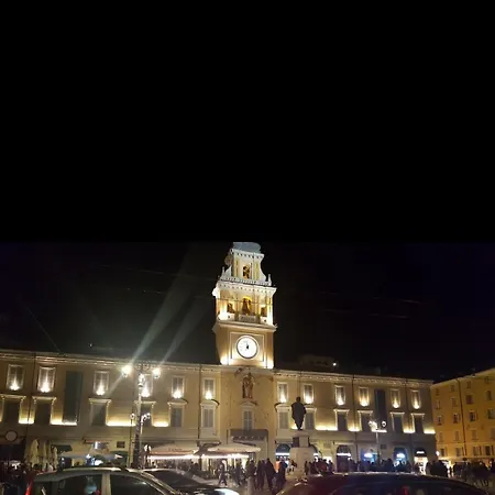 More Central Than This!Wifi -Washing Machine Parma